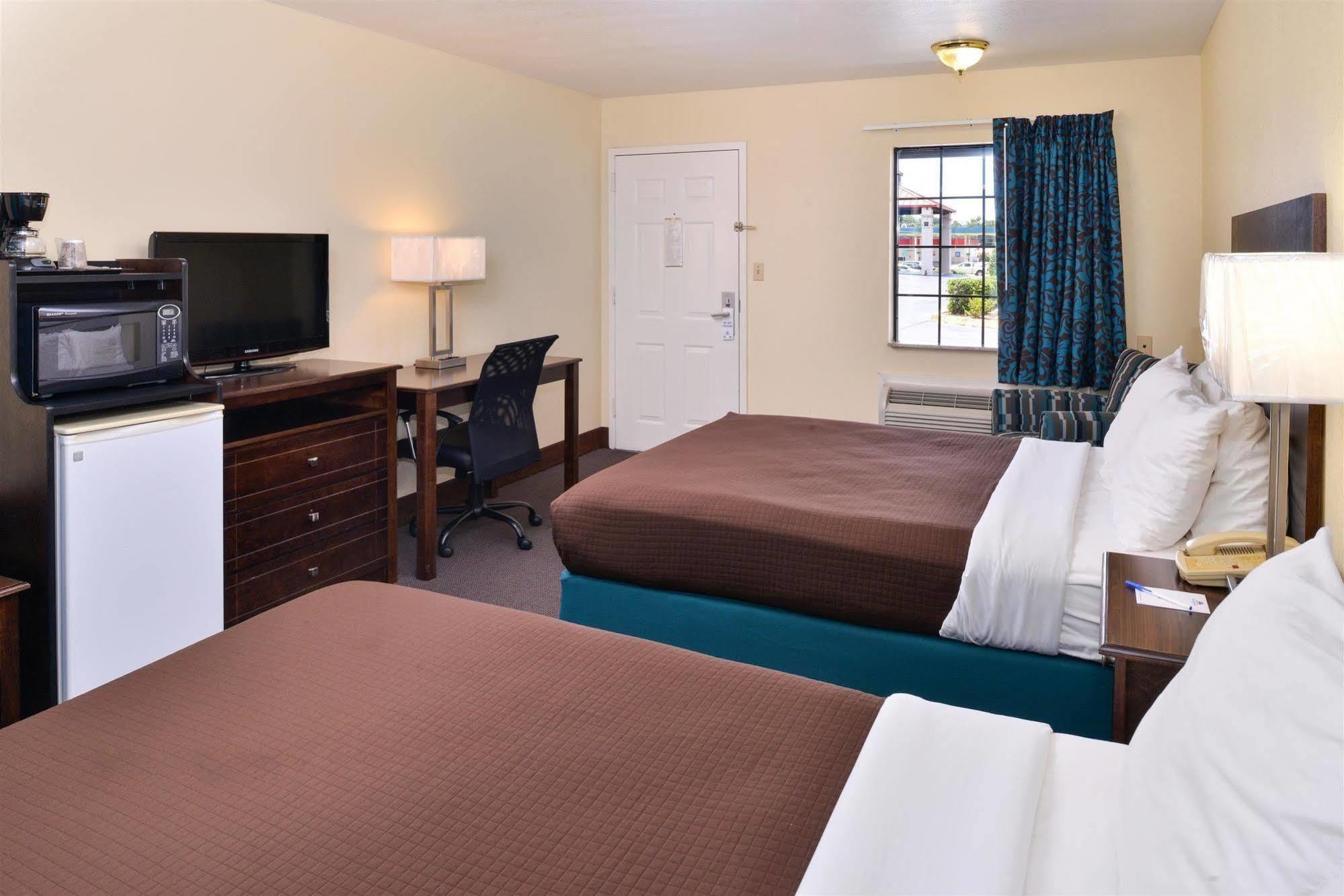 Americas Best Value Inn - Batesville Extérieur photo