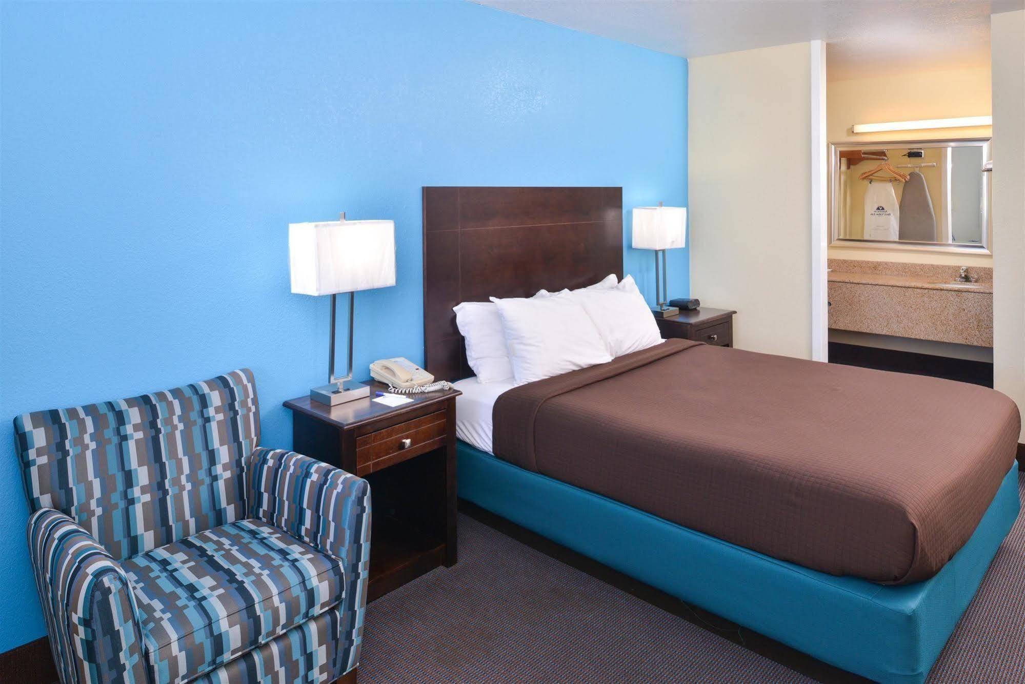 Americas Best Value Inn - Batesville Extérieur photo
