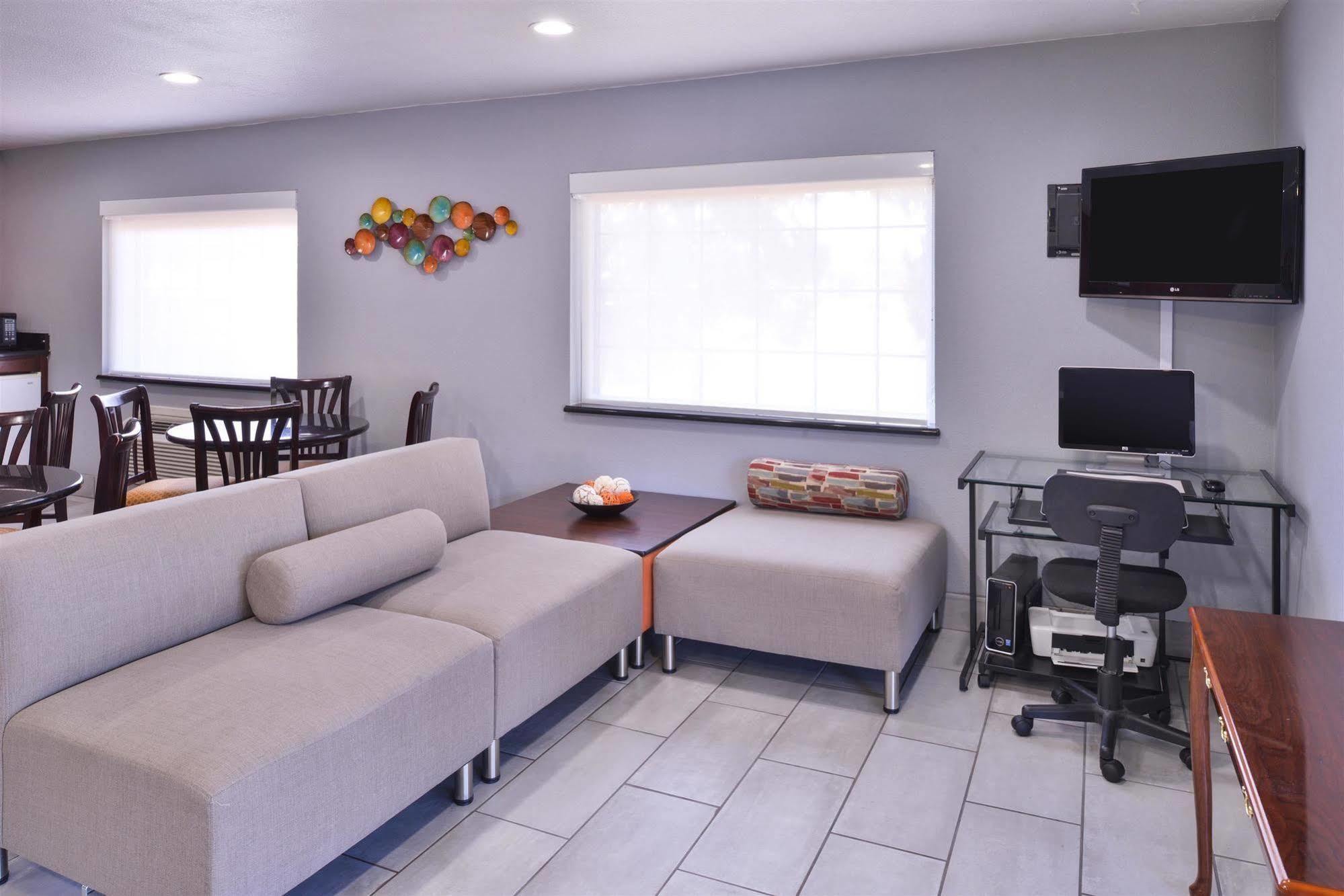 Americas Best Value Inn - Batesville Extérieur photo