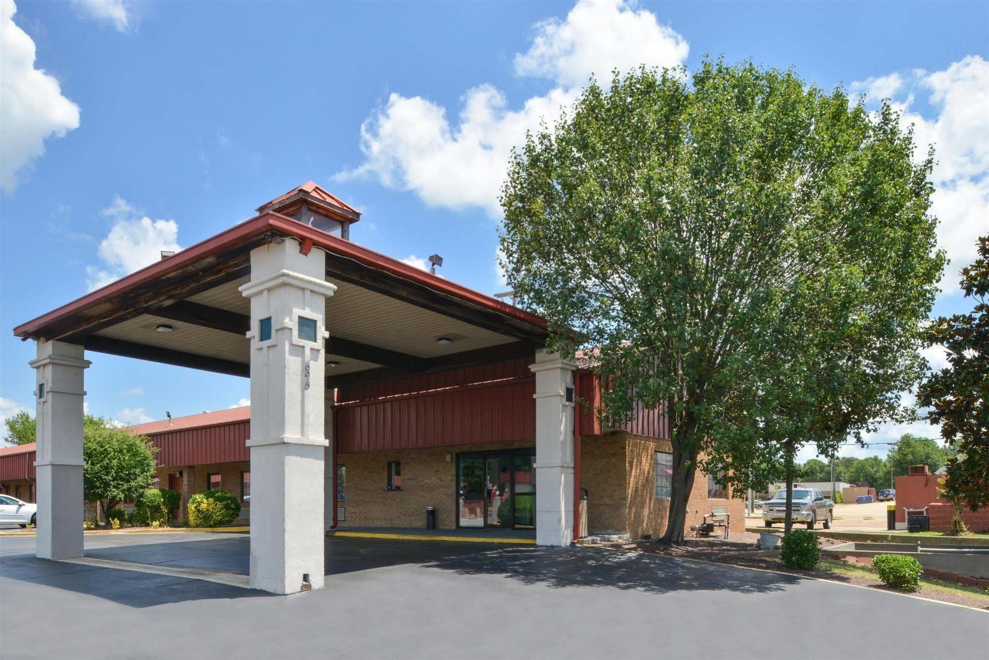 Americas Best Value Inn - Batesville Extérieur photo